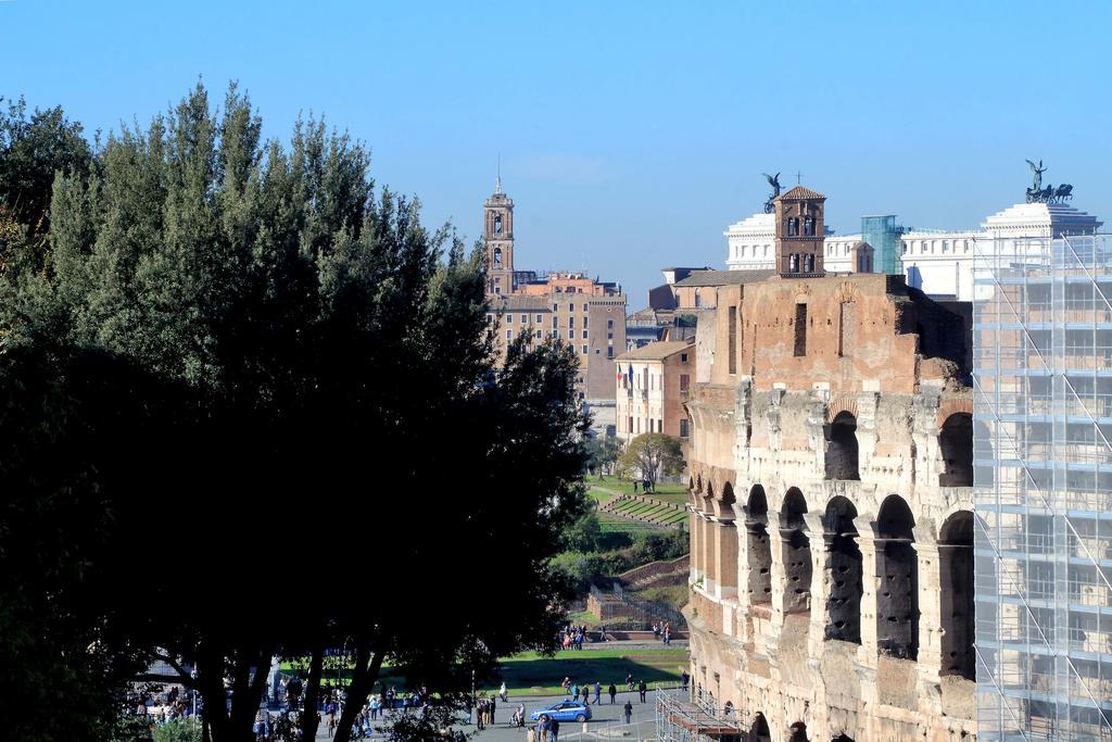 Fori Imperiali Apartment ローマ エクステリア 写真