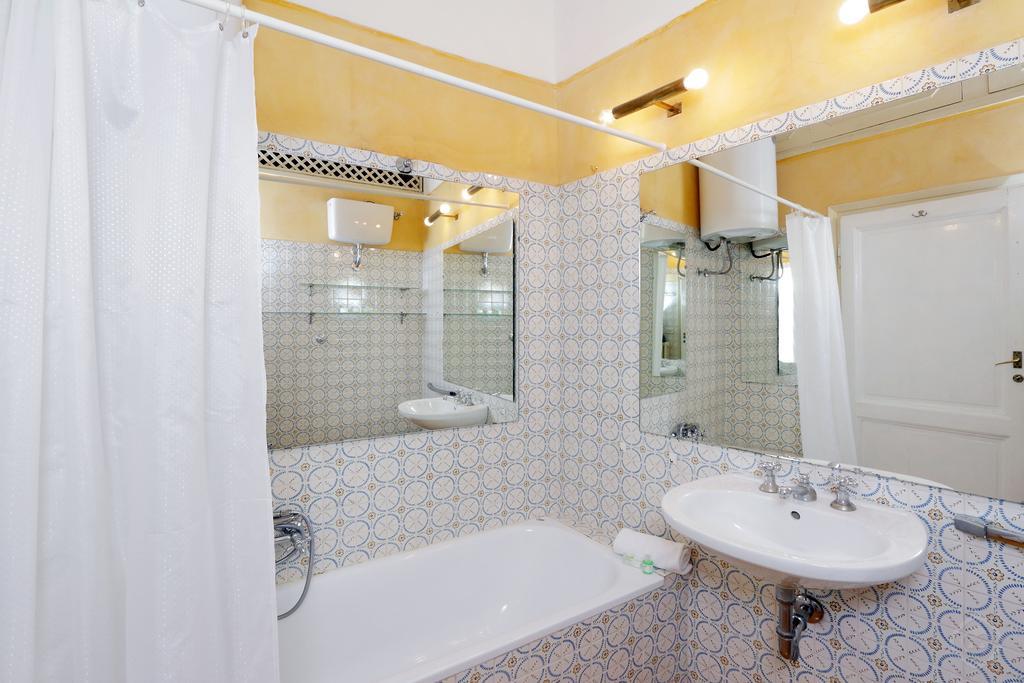 Fori Imperiali Apartment ローマ エクステリア 写真