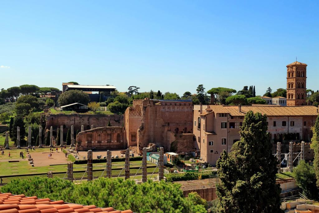 Fori Imperiali Apartment ローマ エクステリア 写真